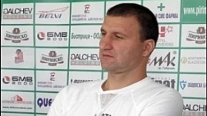 Костадин Ангелов: Срам ме е, ако трябва, ще спа на стадиона