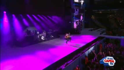 Justin Bieber - Die In Your Arms (live at Summertime Ball 2012)