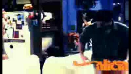 Friends cast - Youre The Most Colorful Thing Ive Seen (bloopers)