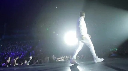 Justin Bieber - All Around the World (feat. Ludacris)
