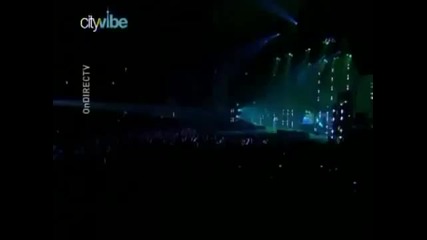 Bullet for my Valentine - Tears Dont Fall live Scream Aim Fire Live Dvd at Alexandra palace