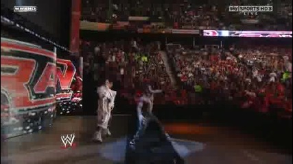 Моррисън и Едж отиват в Първична Сила. | Raw 26/04/10 |