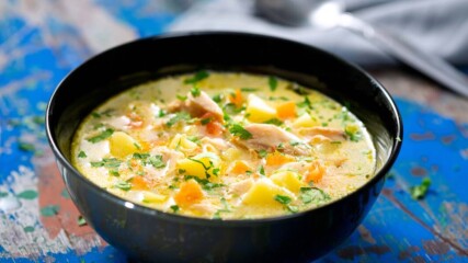 Бон Апети | Пъстра пилешка супа