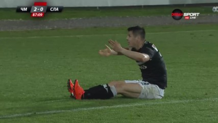 Ощетиха ли Славия с неотсъдена дузпа?