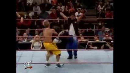 Too Cool - Aided Sitout Powerbomb