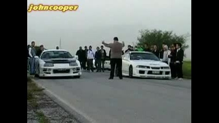 Toyota Supra vs Honda Prelude