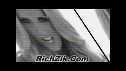 andreea banica love in brazil 2010 [richzik.com] by me