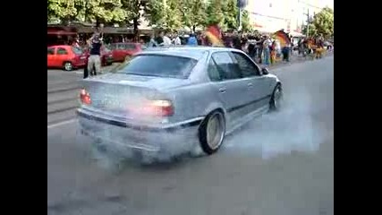 Bmw E36 325i Burnout