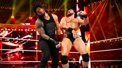 Drew McIntyre and Roman Reigns trade punishing blows: WrestleMania 35 (WWE Network Exclusive)