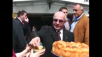 Столичният кмет откри новоизградена градинка
