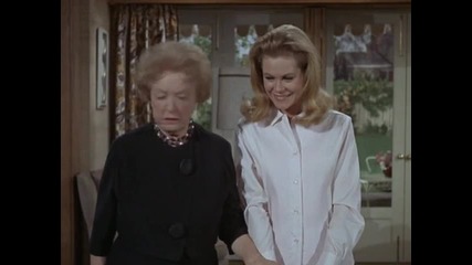 Bewitched S3e26 - Aunt Clara's Victoria Victory