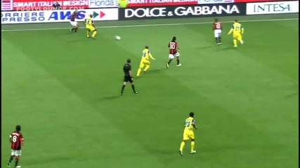 Ronaldihno Match Higlights Ac Milan vs Chievo 