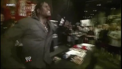 Wwe.smackdown.2011.06.03.част 9