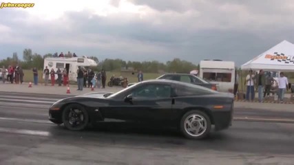 Chevrolet Corvette vs Audi 80 Turbo