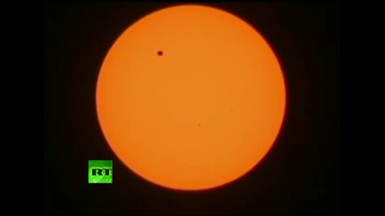 Невероятни кадри - Венера на фона на Слънцето' 2012!