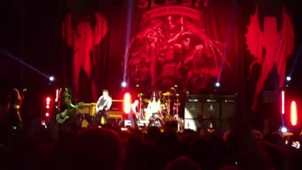 Slash - Nice Boys ( Don`t Play Rock n Roll ) ( Melbourne 26`8`12 )