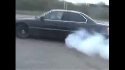 Bmw 740i cool burnout in Lithuania