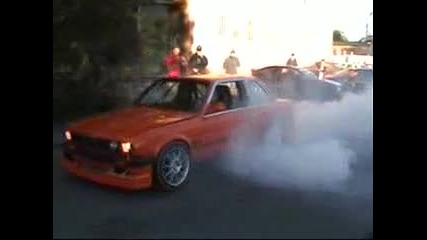 swedish bmw e30 325 turbo burnout 600hp orange beast
