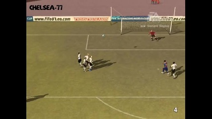 Страхотен гол на Роналдиньо от пряк свободен удар 