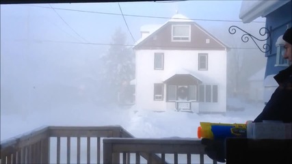 Водна пушка и вряла вода при -41 градуса по Целзий