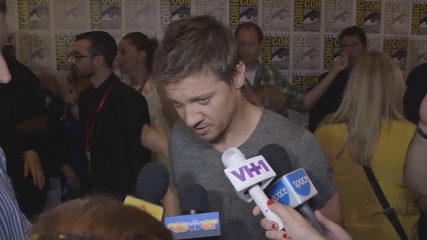 Звездата Джеръми Ренър говори за филма си Отмъстителите 2 (2015)