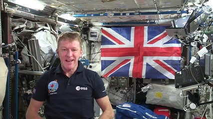 Астронавт изпрати послание от Космоса до Елизабет Ii