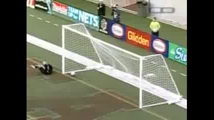 David Beckham Scores 2 World Class Goals