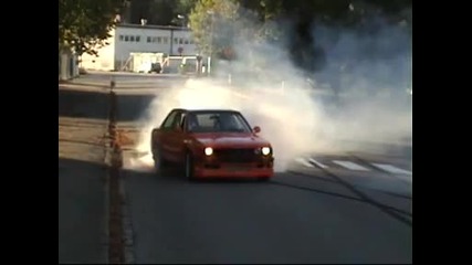 Burnout - Bmw e30 600hp