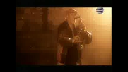 Малина И Азис - Искам, Искам