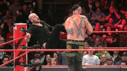 Braun Strowman vs. Baron Corbin - Tables Match: Raw, Feb. 18, 2019