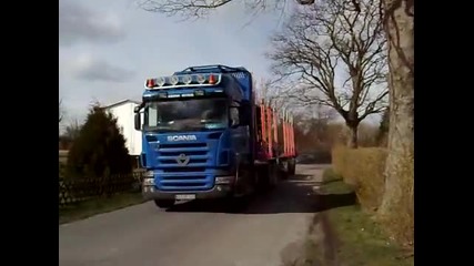 Scania !!! V8 Sound :) 
