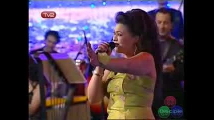 Valentina Hasan - Ken Lee