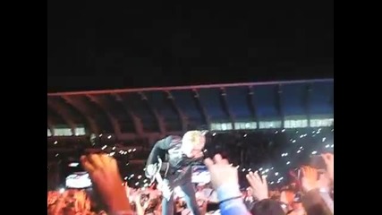 Bon Jovi - Ill be there for you - с Българското знаме- Sofia, Bulgaria, 14.05.2013