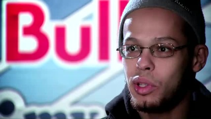Break dance training with Lilou - Red Bull Under My Wing 