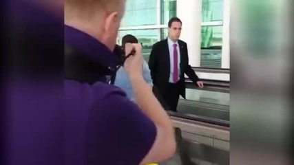 Leo Messi refused to give an old man an autograph