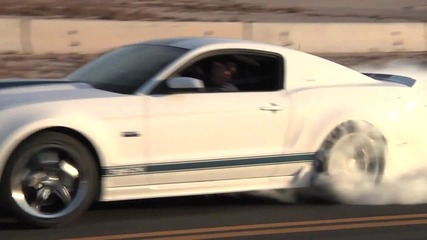 2011 Ford Mustang Shelby Gt350 Massive Burnout!!!