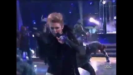 Miley Cyrus - Cant Be Tamed 