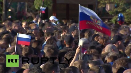 Russia: Pelageya delights 50,000-strong Red Square crowd on Russia Day