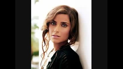 Nelly Furtado - Manos Al Aire (hands Up in The Air) Full New Song + Превод 