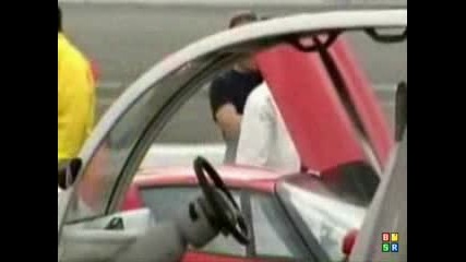 Youtube - Ferrari Enzo Crash