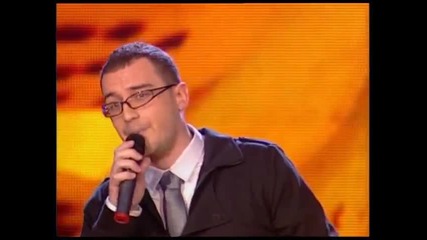 Marko Pavlovic - Nocas mi je srce ranjeno (Zvezde Granda 2011_2012 - Emisija 11 - 03.12.2011)