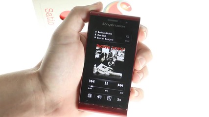 Sony Ericsson Satio Ui