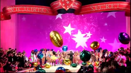 Финалът на Victorias Secret Fashion Show 2010