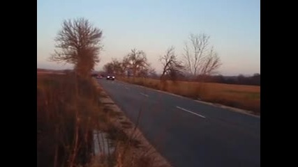 Bmw X6m vs Toyota corolla 3 