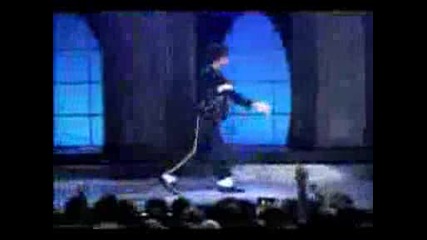 Michael Jackson - Billie Jean - Най - доброто изпълнениe на Лунната походка