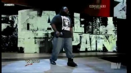 Kane attacks John Cena [ Wwe Raw 19.1211 ]