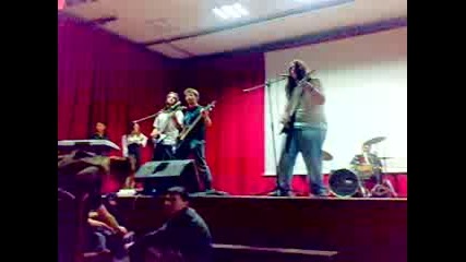 I Kissed A Girl (пънк кавър от Banzig)