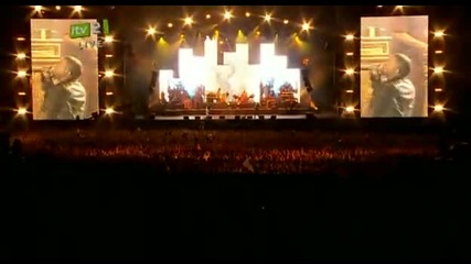 Jay - Z & Kanye West Perform Run This Town At The Isle Of Wight Festival 2010! 