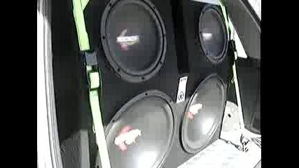 Bass 4 kicker 10 Vs 15 ] )