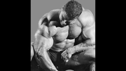 Bodybuilding photos - No Excuses